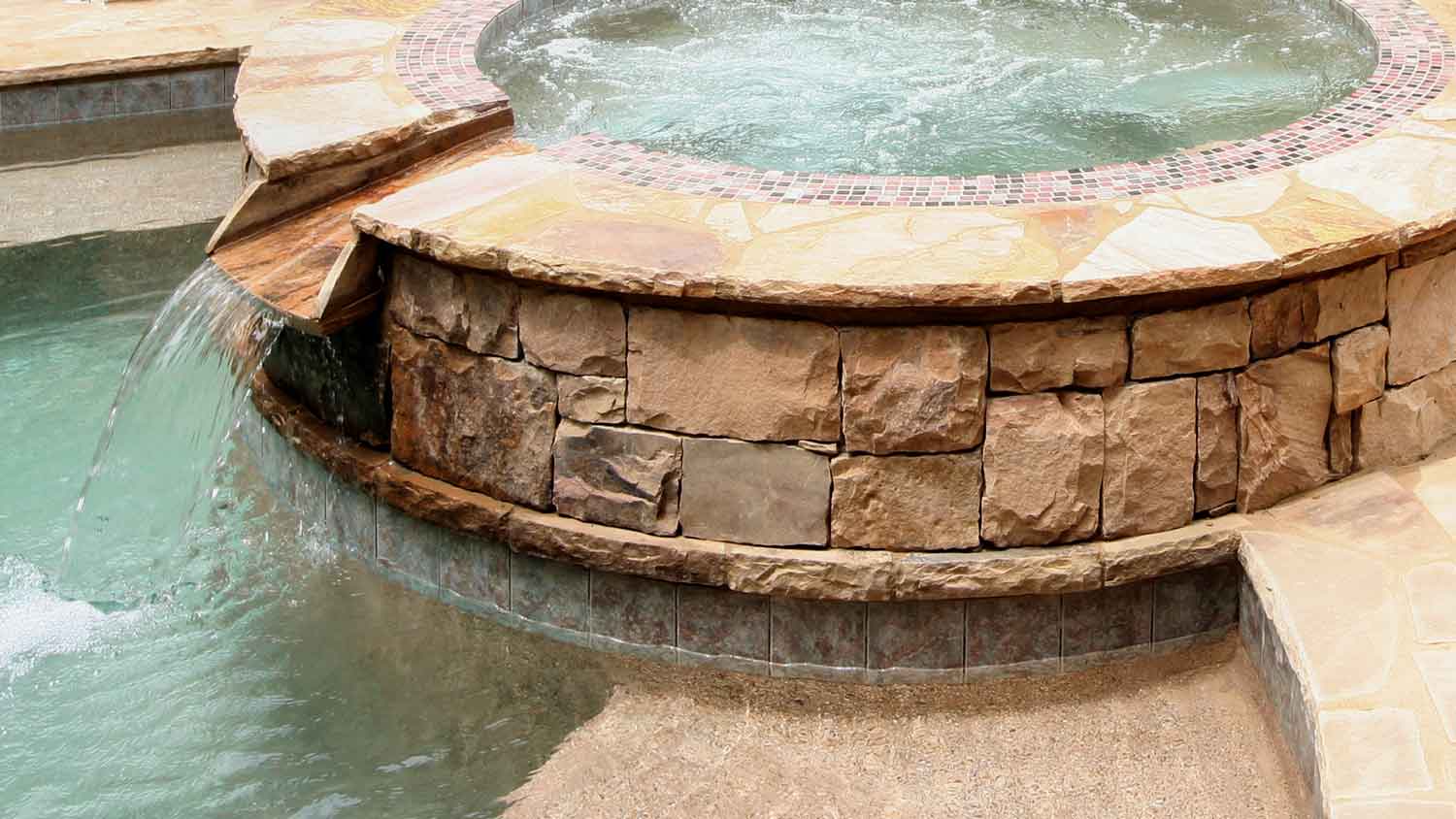 spillover hot tub spa