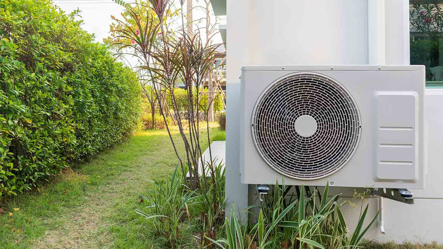 ac split system unit outside home