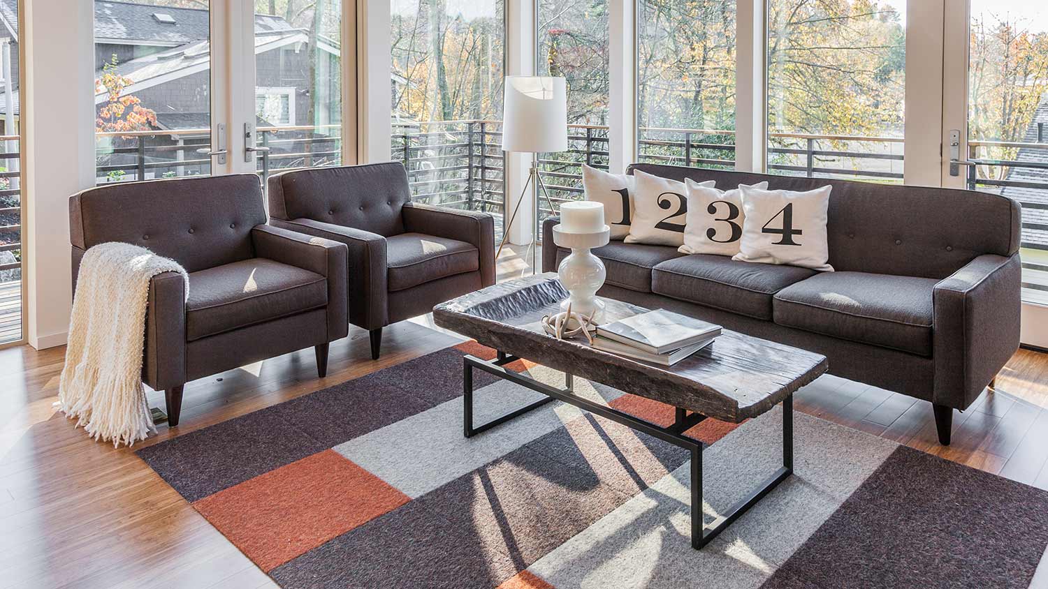 Perfectly staged contemporary living room