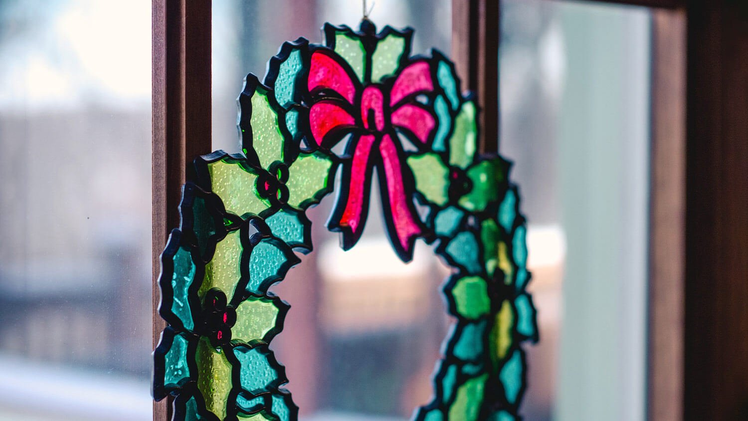 stained glass wreath