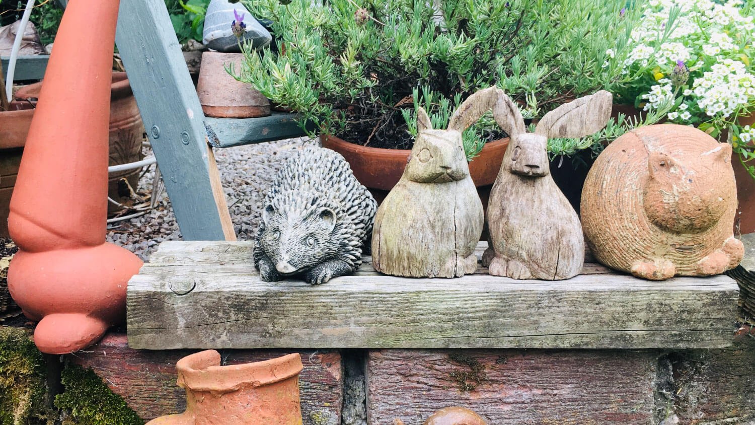 bunny garden statues 