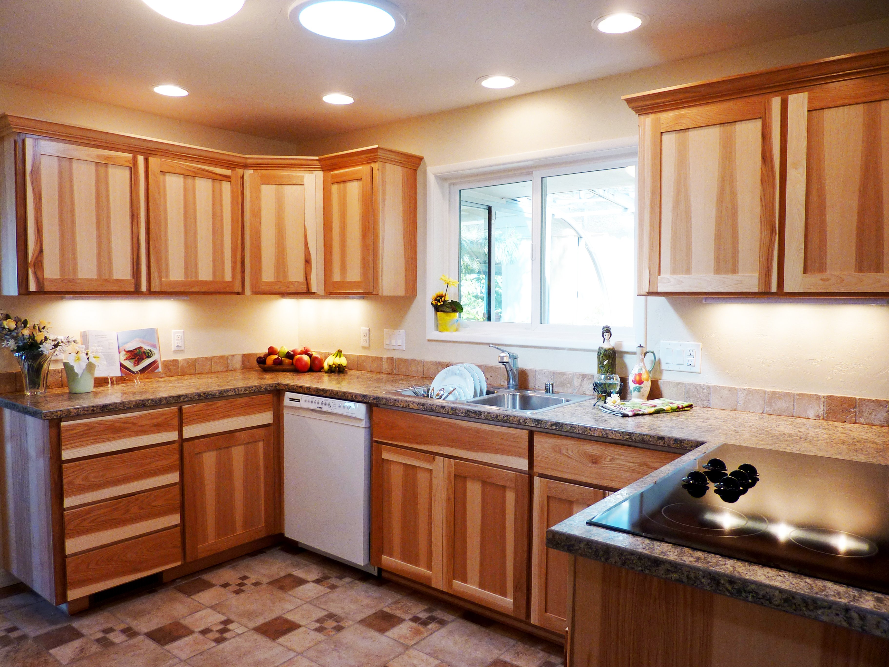 under-cabinet lighting