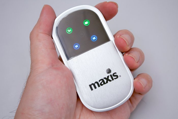 Maxis WiFi Modem (Huawei E5832 3G wireless modem)