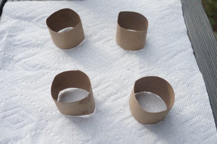 Simple cardboard rolls from paper towels or wrapping paper will work perfectly for your napkin rings. (Photo by Deb Foglia)