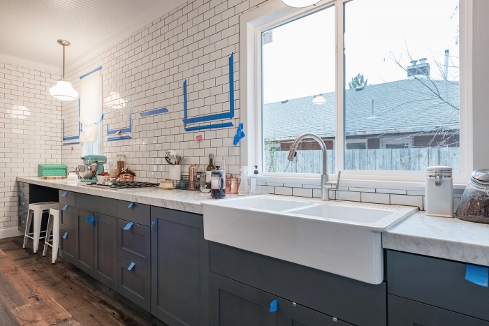 tile walls kitchen