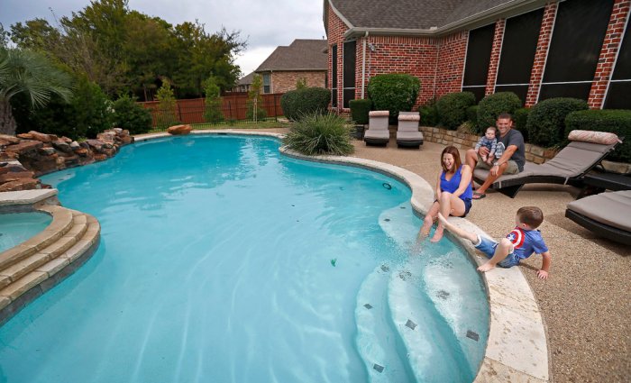The Rutty family's backyard allowed them to spend more time together outside enjoying all seasons. (Photo by Jae S. Lee)
