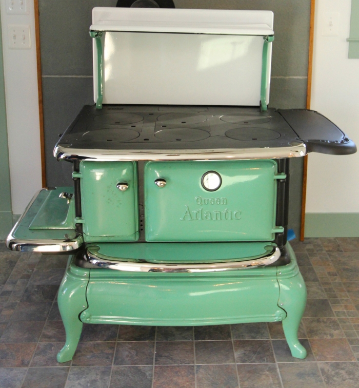 green vintage stove