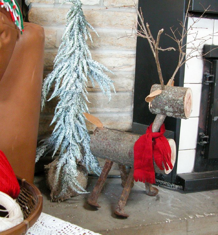 Make a rustic Christmas reindeer out of wood. (Image courtesy of Larissa Haynes/Prodigal Pieces)