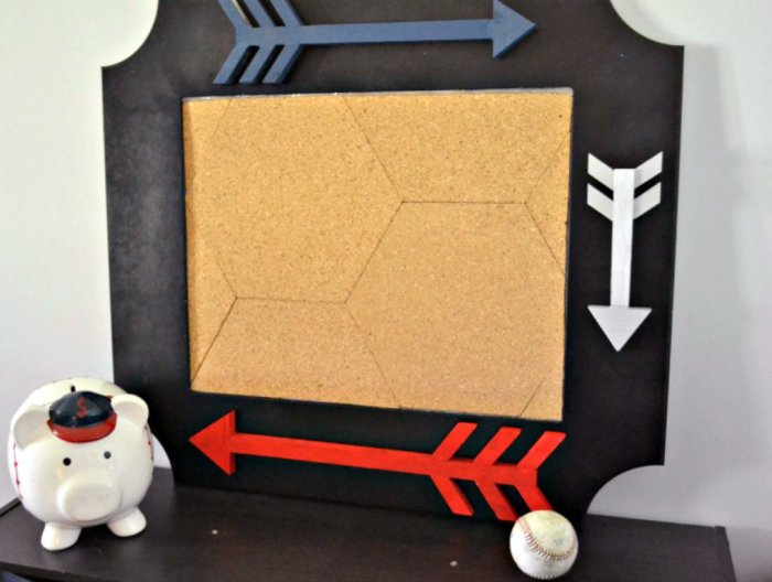 Hang up your personalize bulletin board in your child’s bedroom or study area. (Photo by Abbey DeHart)