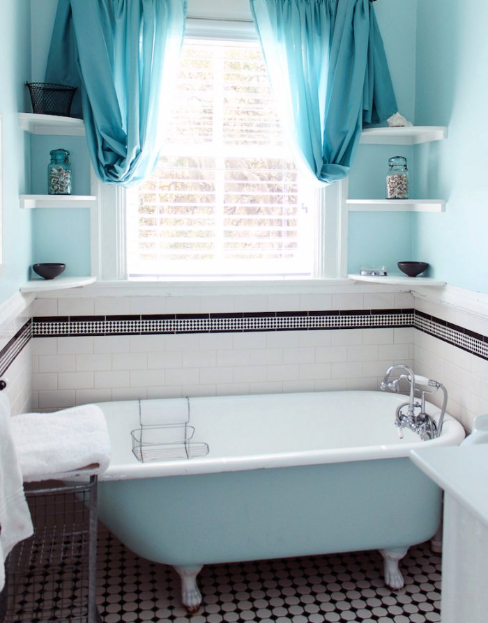 corner shelves over clawfoot bathtub