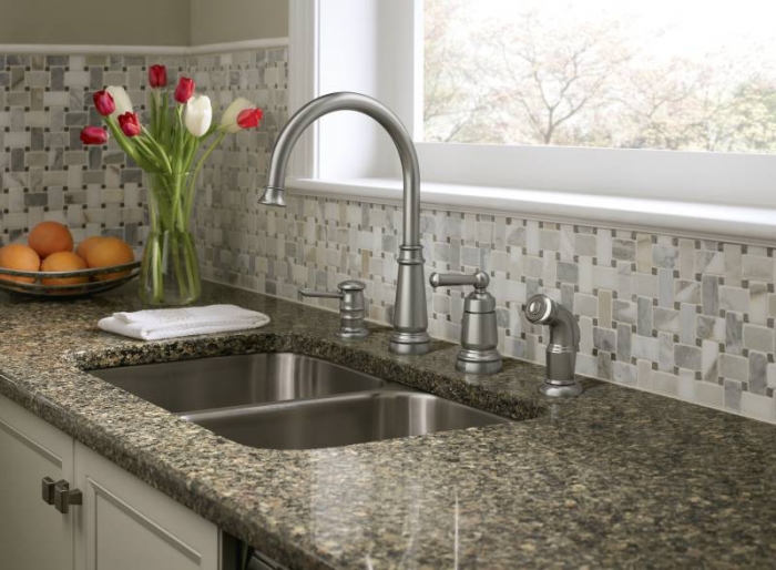 moen faucet with side spray