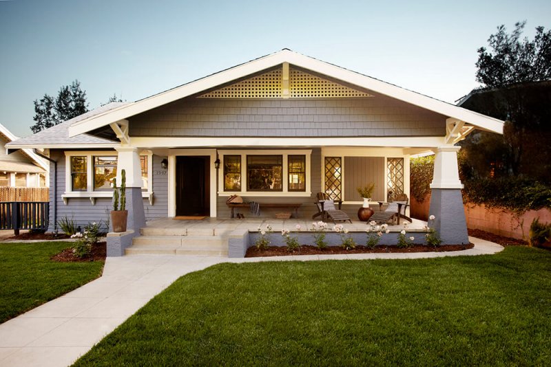 Craftsman-style house with an open porch layout Craftsman-style house with an open porch layout (Photo by Joe Schmelzer/Corbis Documentary/Getty Images)