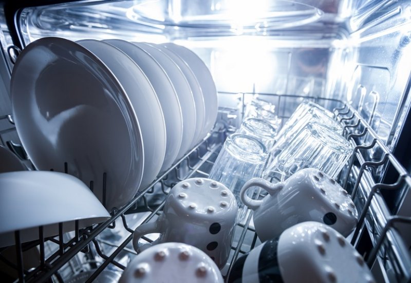 Interior of dishwasher (Photo by leszekglasner - stock.adobe.com)