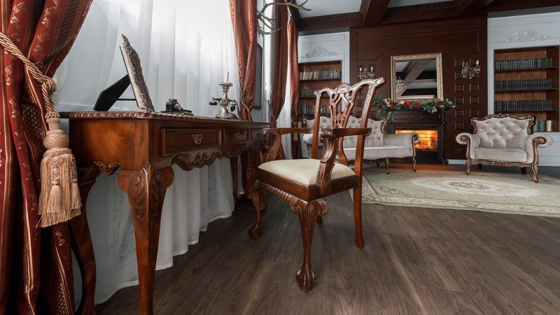 17th century furniture (Photo by malkovkosta - stock.adobe.com)