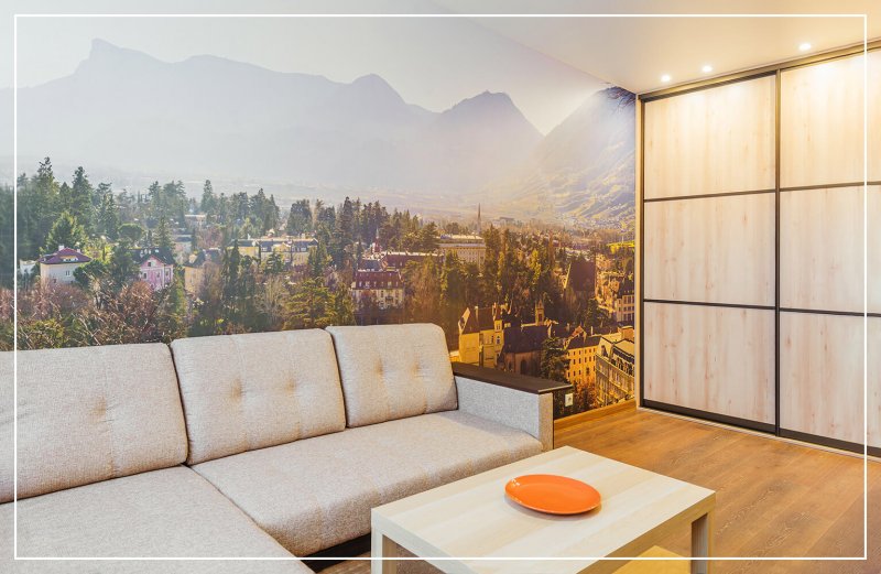 landscape wallpaper accent wall (Photo by Alexilena/Shutterstock.com)