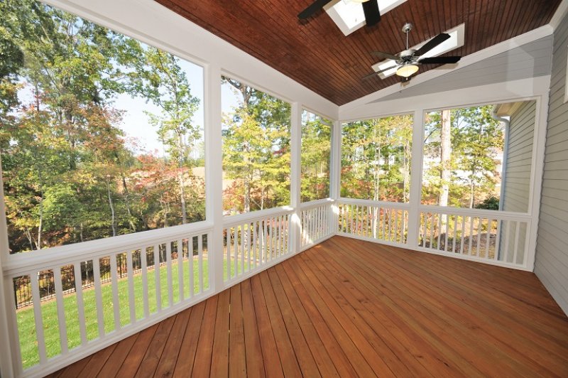 Patio with wood deck (Photo by © EricVega / E+ / Getty Images)
