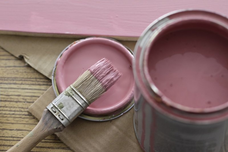 Pink paint can (Photo by Isabel Pavia / Moment via Getty Images)