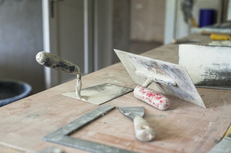 Plasterer tools (Photo by EThamPhoto / The Image Bank via Getty Images)