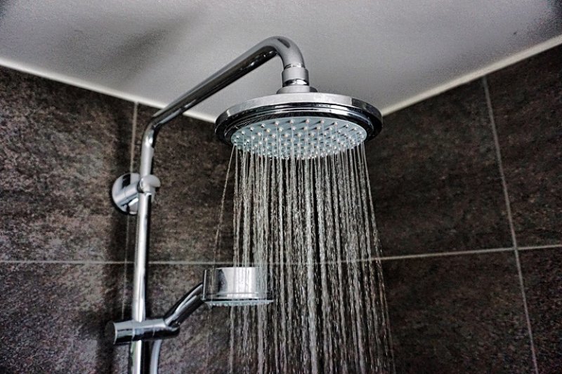 Water falling from shower (Photo by Matthias Nitsch / EyeEm/ EyeEm via Getty Images)