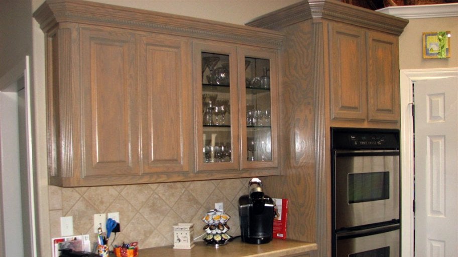staining kitchen cabinets
