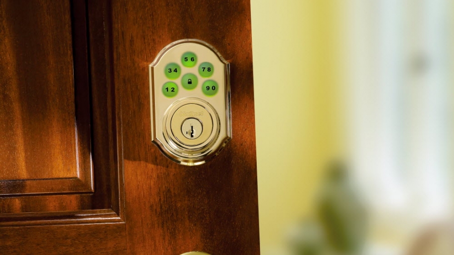 Deadbolt lock