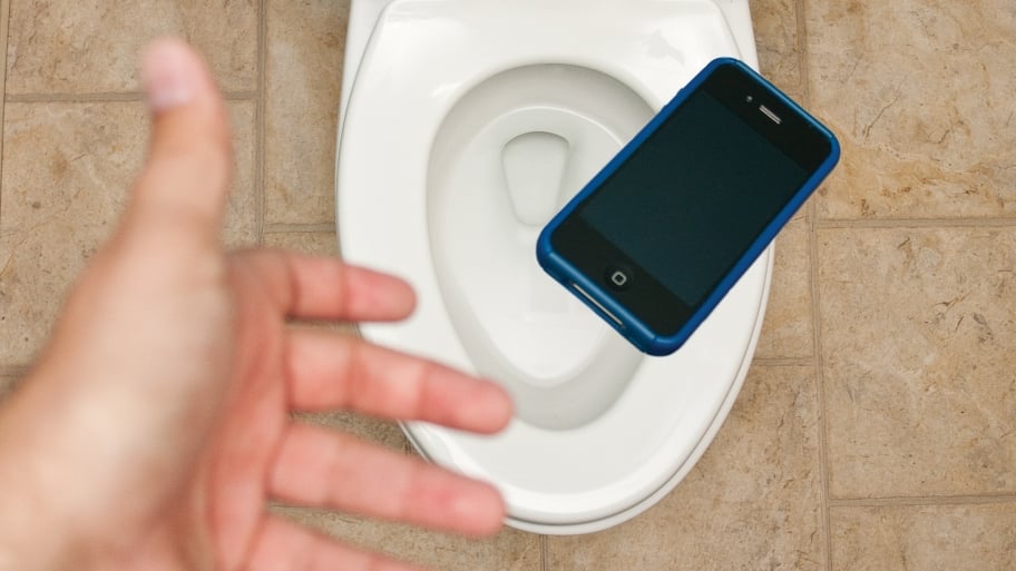 phone dropped in toilet