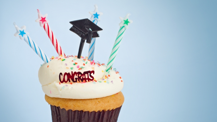 How to plan a graduation party