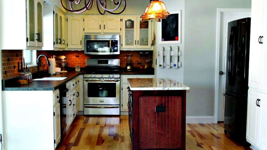 kitchen cabinet