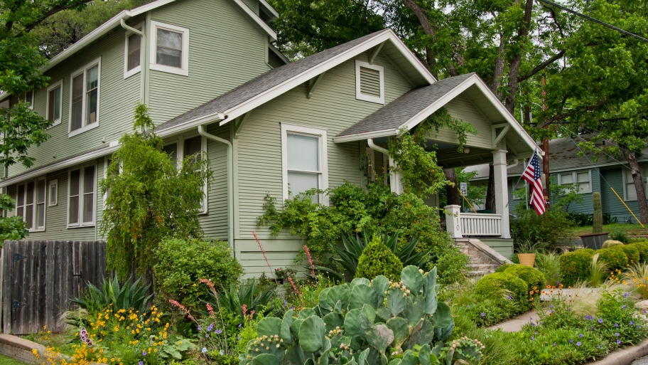 green wood siding