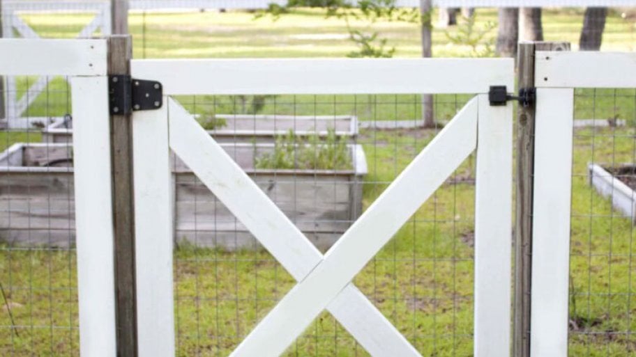 How To Build A Garden Fence Diy Angi Angie S List Build A Diy Garden Fence, Easiest Way To Build Garden Gate