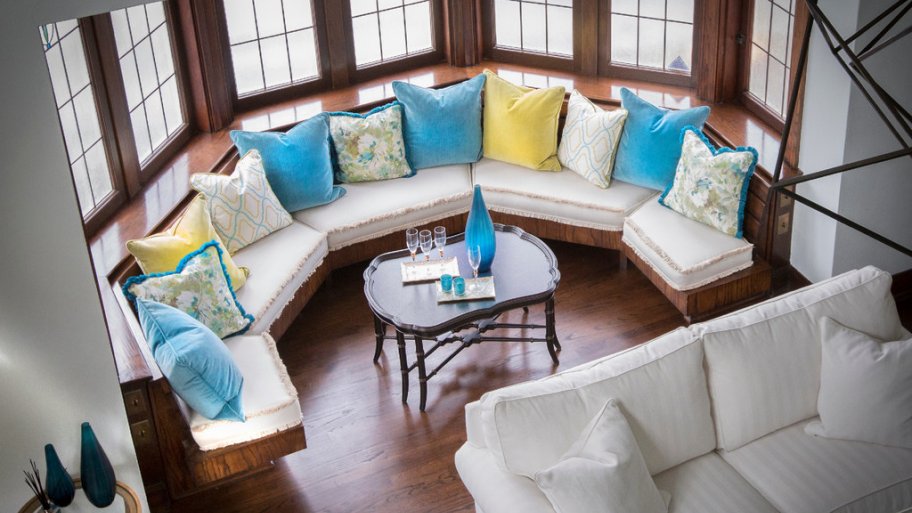 Ethan Allen living room at 2017 Decorators' Show House