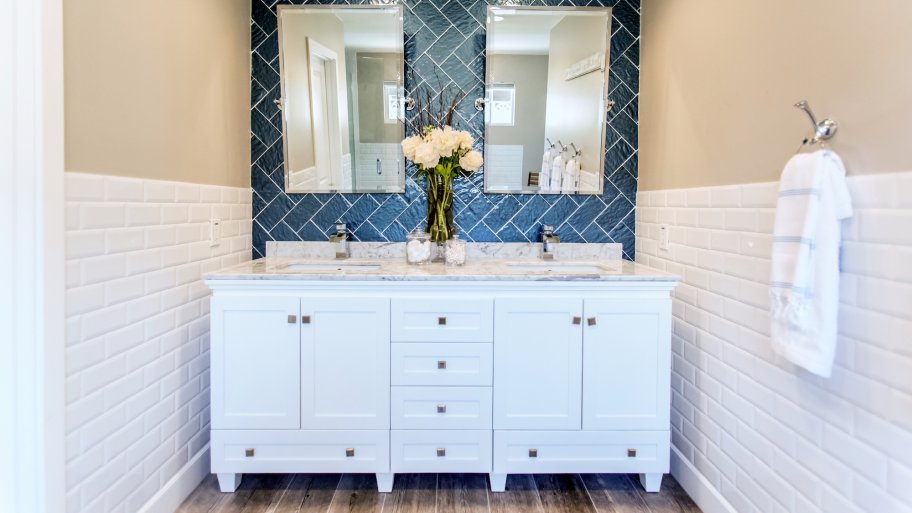 Learn Where to Buy Bathroom Cabinets | Angi [Angie's List]