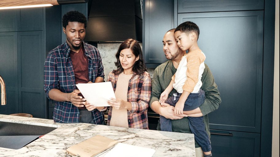 Professional consultation in the kitchen