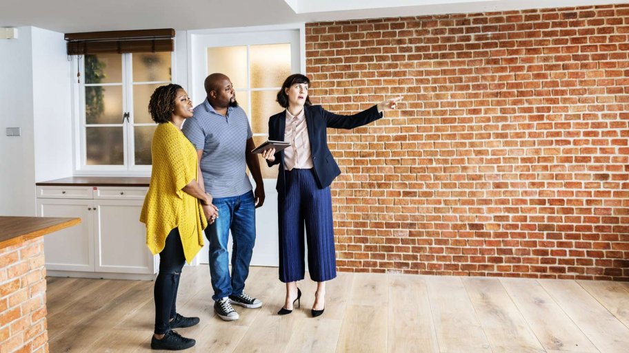 Couple buying a new house