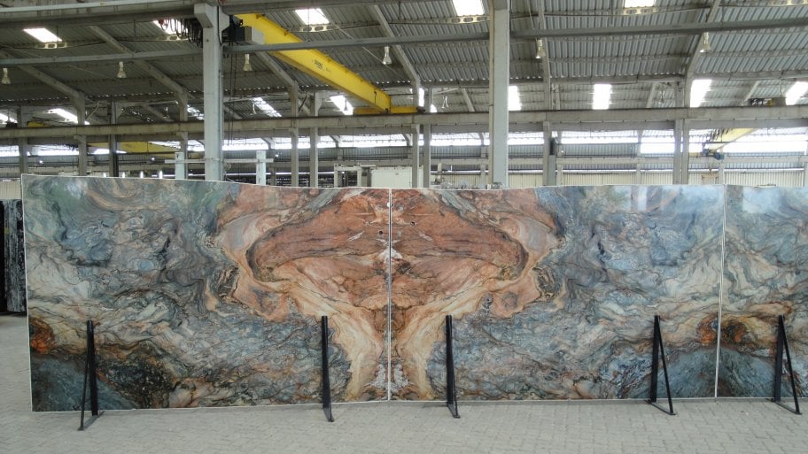 colorful fusion granite slabs