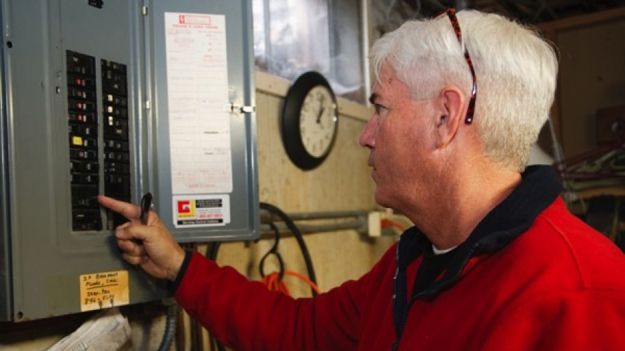 home_inspector_breaker_box home_inspector_breaker_box