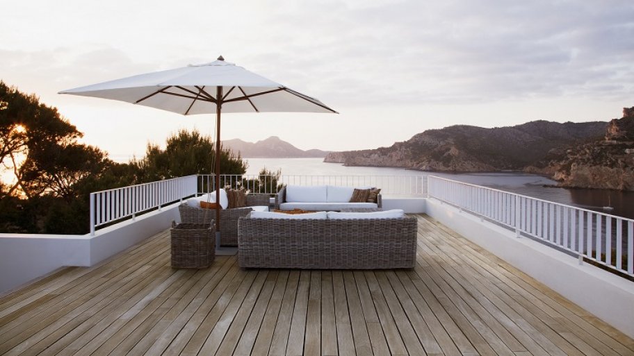 Modern wood deck
