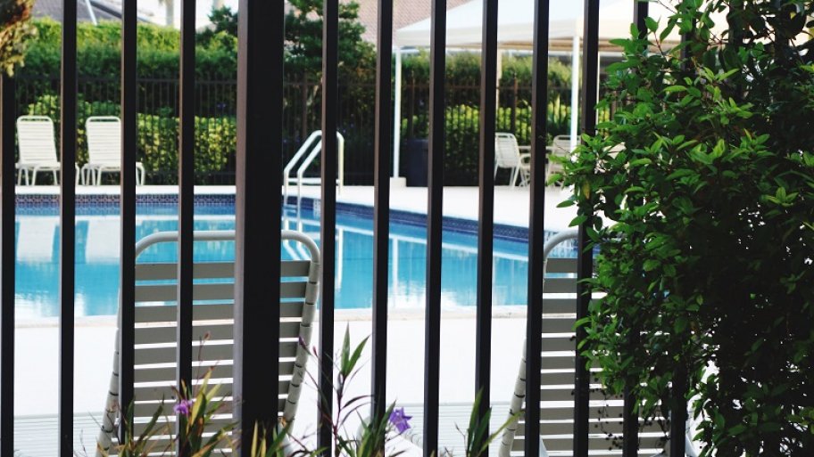Swimming Pool Fence Swimming Pool Fence