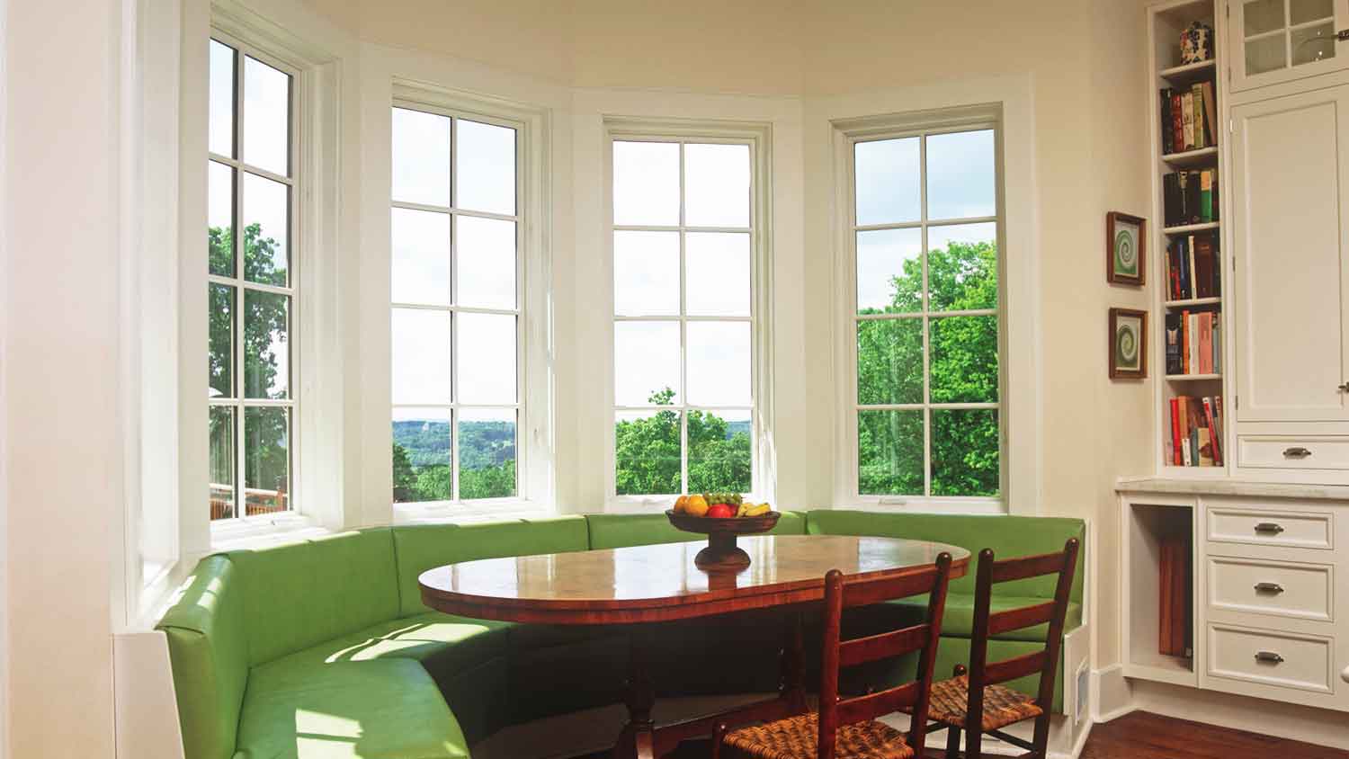 Dining room area with bay window