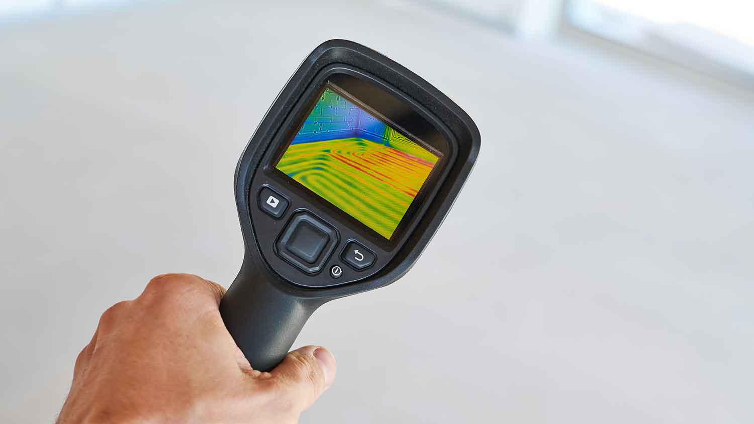 Using thermal imaging to look for underground water leak