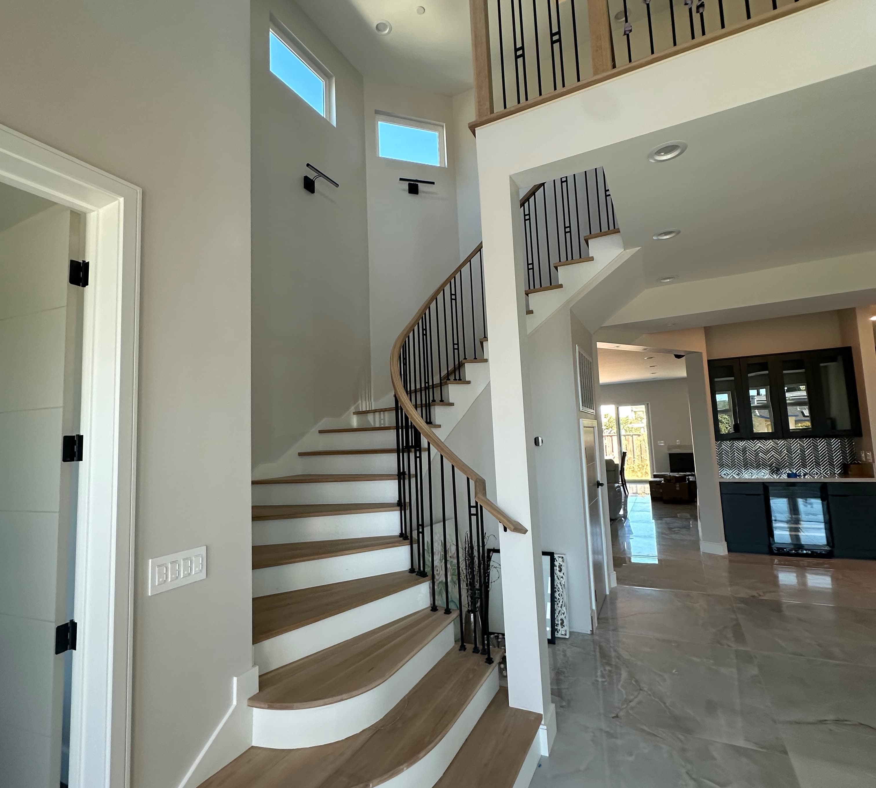 curved staircase