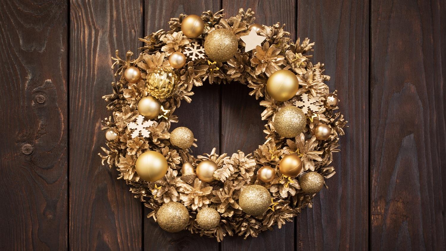gold wreath