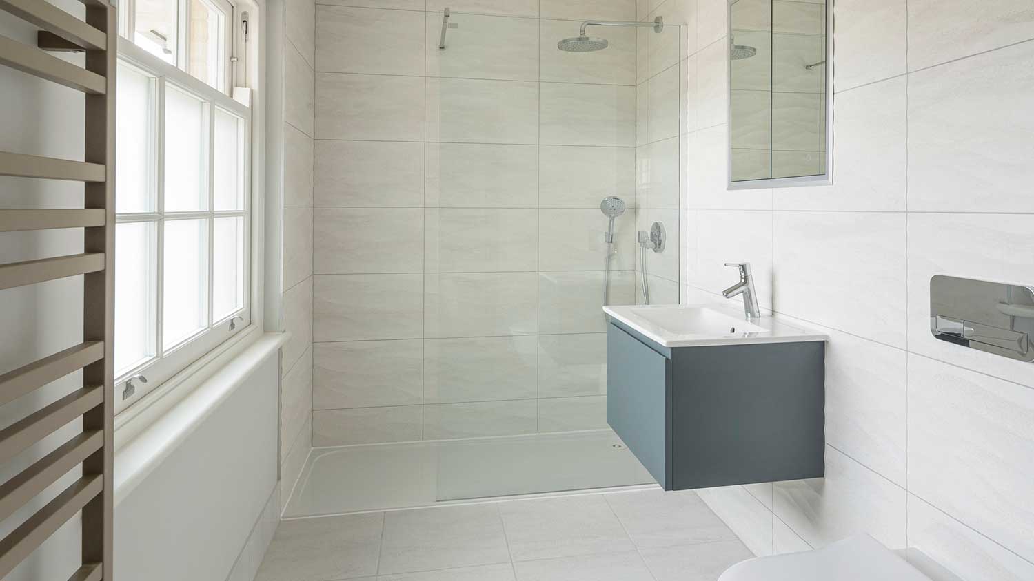 Modern bathroom with a walk-in shower