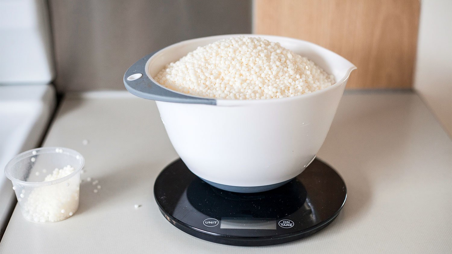 Weighing candle wax on kitchen scale