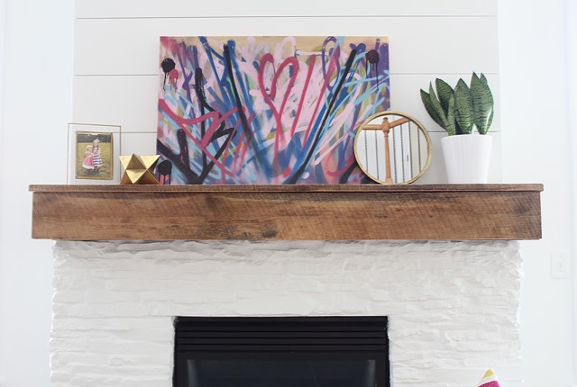 white-painted-mantel-upclose