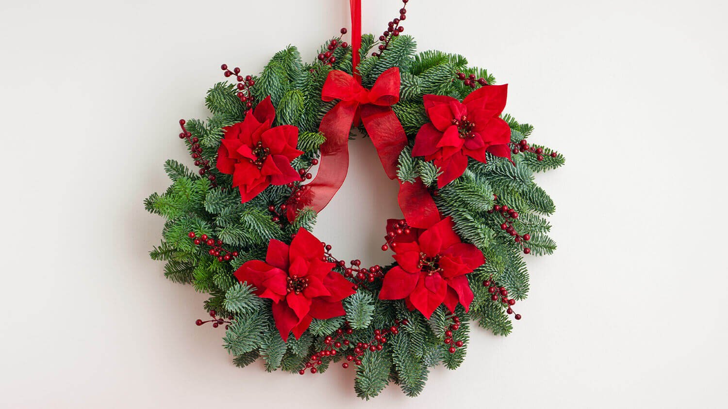winter red flower wreath