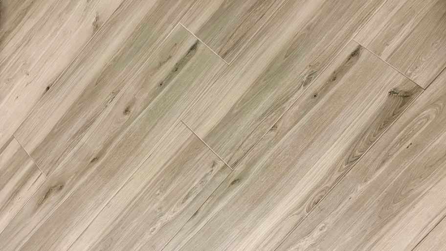 close up of wood lvp flooring