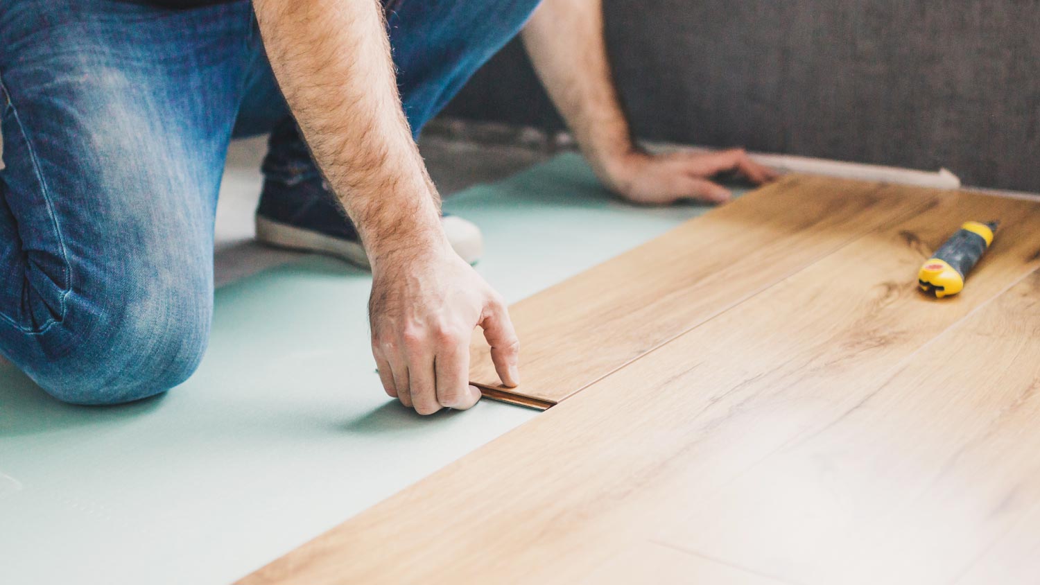 How to Repair Scratches on Bamboo Flooring