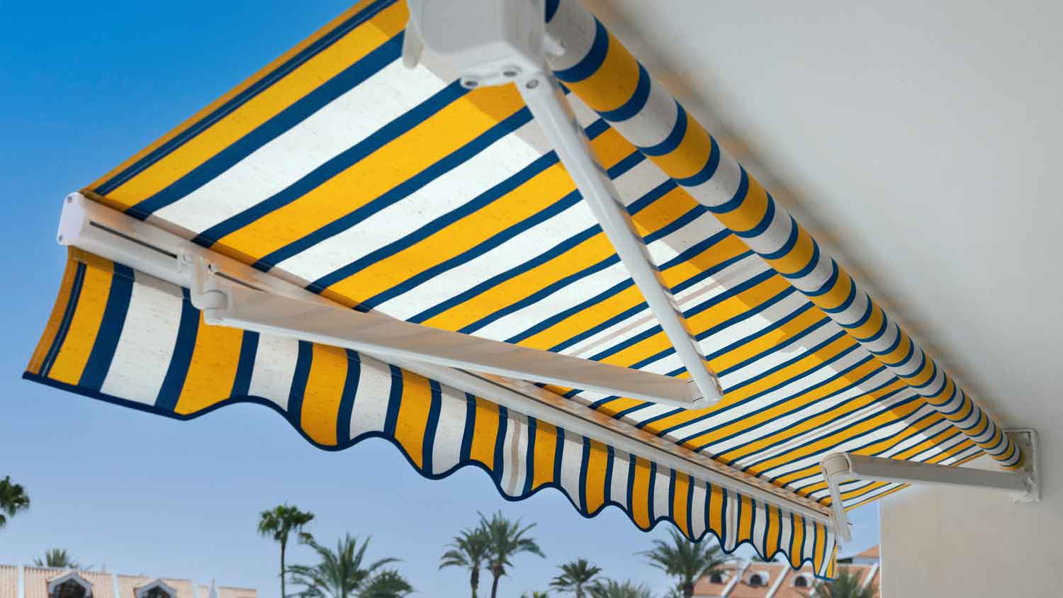 Retractable awning made of fabric