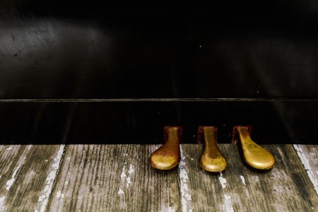 piano pedals